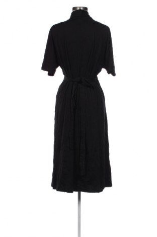 Kleid Y.A.S, Größe M, Farbe Schwarz, Preis 34,99 €