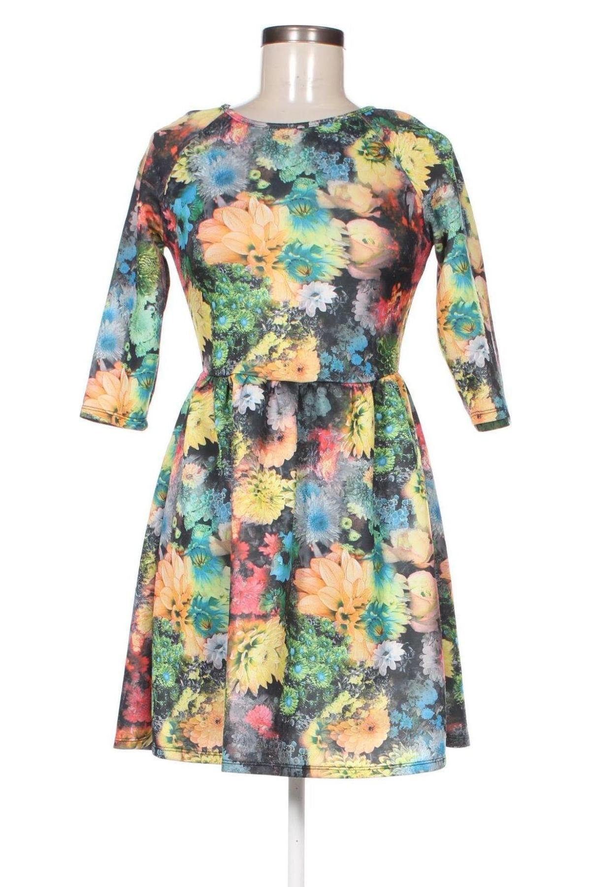 Rochie, Mărime S, Culoare Multicolor, Preț 74,00 Lei