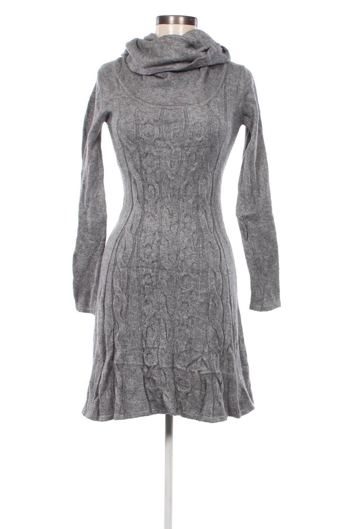 Kleid, Größe S, Farbe Grau, Preis € 12,49