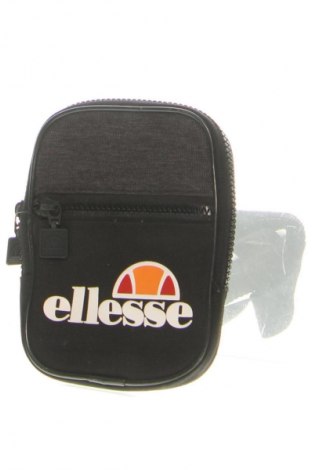 Kabelka  Ellesse, Farba Viacfarebná, Cena  16,95 €