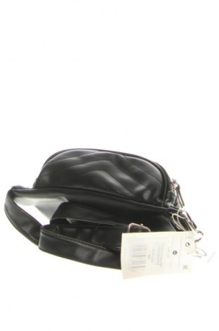 Ľadvinka  Bershka, Farba Čierna, Cena  11,95 €