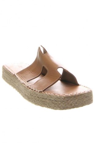 Pantolette RunnerBoss, Größe 40, Farbe Braun, Preis 49,99 €