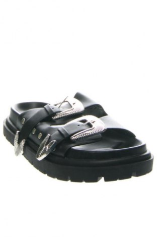 Papuče Steve Madden, Veľkosť 40, Farba Čierna, Cena  84,40 €