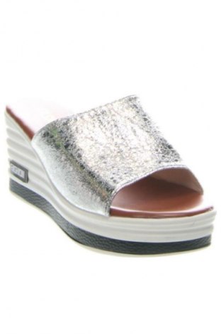 Papuče Unbranded, Veľkosť 36, Farba Strieborná, Cena  26,95 €