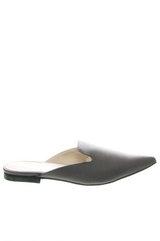 Papuci V 1969 Italia, Mărime 41, Culoare Gri, Preț 644,99 Lei