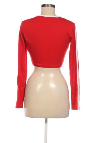 Bluzka damska Adidas Originals, Rozmiar M, Kolor Czerwony, Cena 290,99 zł