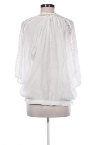 Damen Shirt Apricot, Größe M, Farbe Ecru, Preis 51,99 €