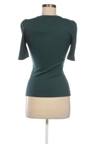 Дамска блуза Aware by Vero Moda, Размер S, Цвят Зелен, Цена 6,99 лв.