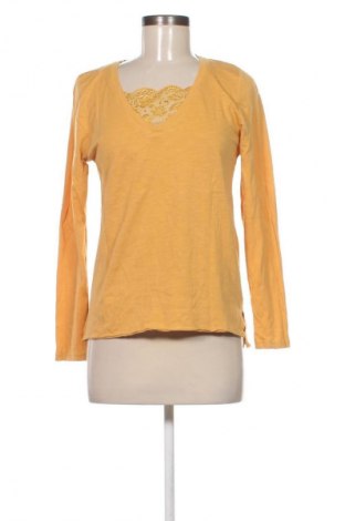 Дамска блуза Basic Collection, Размер L, Цвят Жълт, Цена 17,99 лв.