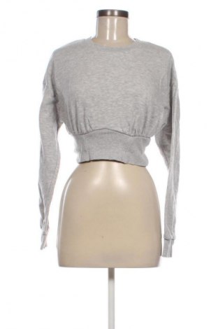 Dámská halenka Bershka, Velikost S, Barva Šedá, Cena  189,00 Kč