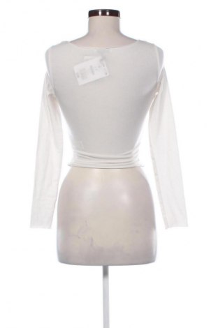 Dámská halenka Bershka, Velikost S, Barva Bílá, Cena  469,00 Kč