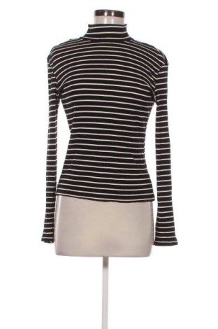 Női blúz Clockhouse, Méret M, Szín Fekete, Ár 4 959 Ft