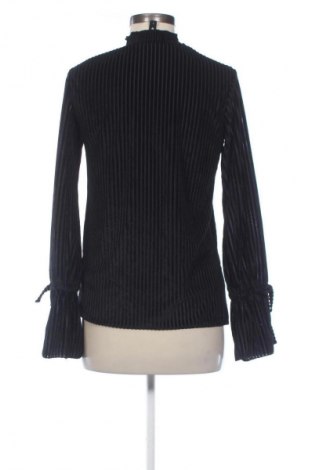 Дамска блуза Eksept, Размер S, Цвят Черен, Цена 11,99 лв.