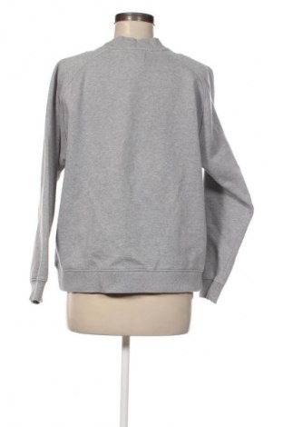 Дамска блуза Esme Studios, Размер L, Цвят Сив, Цена 128,25 лв.