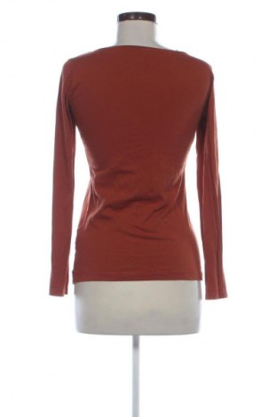 Дамска блуза Essentials, Размер M, Цвят Кафяв, Цена 14,00 лв.