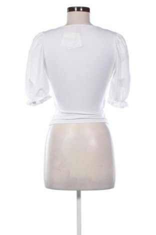 Damen Shirt Forever 21, Größe S, Farbe Weiß, Preis 23,52 €