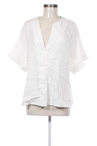 Дамска блуза Gerry Weber, Размер XL, Цвят Бял, Цена 35,99 лв.