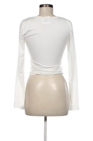 Дамска блуза Gina Tricot, Размер S, Цвят Екрю, Цена 20,99 лв.