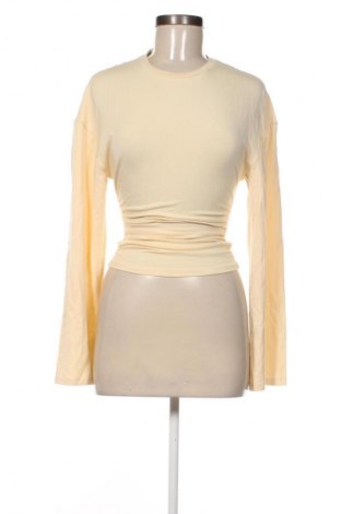 Дамска блуза Gina Tricot, Размер XS, Цвят Жълт, Цена 37,99 лв.