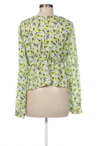 Bluză de femei Guess, Mărime L, Culoare Multicolor, Preț 135,99 Lei