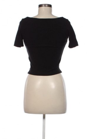 Bluză de femei Guess, Mărime XS, Culoare Negru, Preț 150,99 Lei