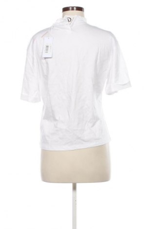 Bluză de femei Guess, Mărime M, Culoare Alb, Preț 342,99 Lei