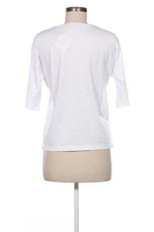 Дамска блуза Guess, Размер M, Цвят Бял, Цена 49,99 лв.