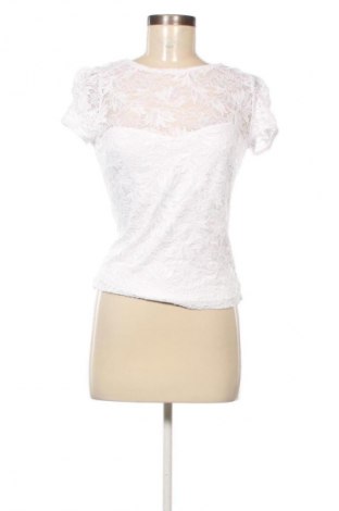 Dámská halenka Guess, Velikost M, Barva Bílá, Cena  1 649,00 Kč