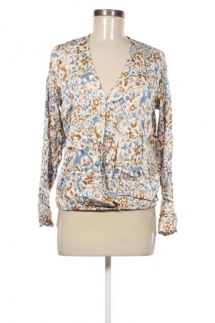 Női blúz Karen by Simonsen, Méret M, Szín Sokszínű, Ár 6 409 Ft