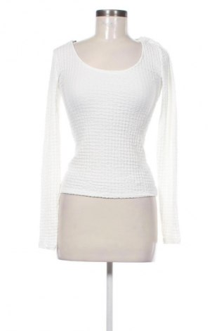 Дамска блуза NA-KD, Размер M, Цвят Бял, Цена 62,99 лв.