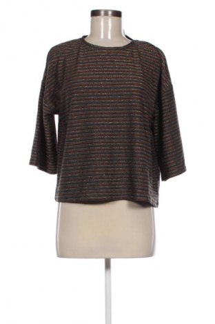 Дамска блуза New Look, Размер M, Цвят Многоцветен, Цена 25,99 лв.