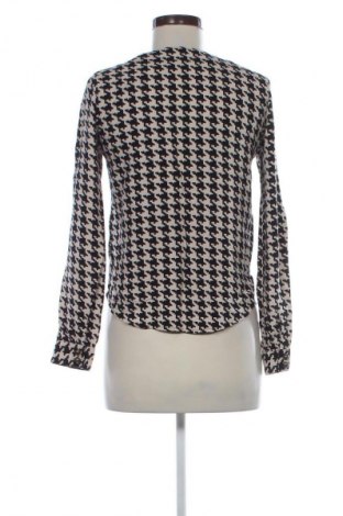 Γυναικεία μπλούζα ONLY, Μέγεθος S, Χρώμα Πολύχρωμο, Τιμή 10,23 €