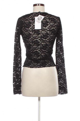 Дамска блуза ONLY, Размер M, Цвят Черен, Цена 46,99 лв.