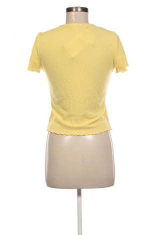Дамска блуза ONLY, Размер L, Цвят Жълт, Цена 37,99 лв.