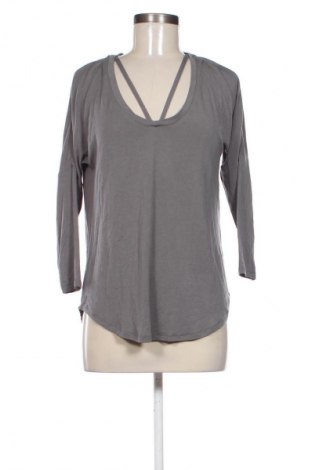 Γυναικεία μπλούζα P.J. Salvage, Μέγεθος M, Χρώμα Γκρί, Τιμή 55,24 €
