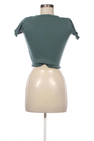 Bluză de femei Pull&Bear, Mărime M, Culoare Verde, Preț 93,54 Lei