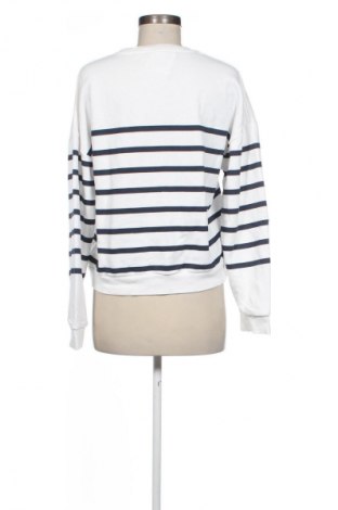 Dámská halenka Pull&Bear, Velikost M, Barva Vícebarevné, Cena  247,00 Kč