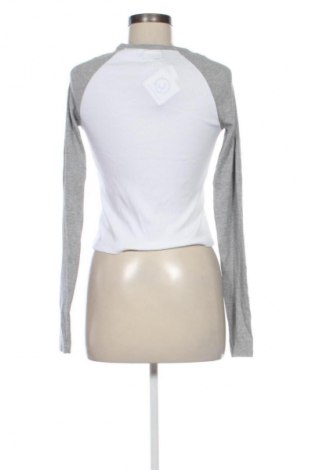 Bluzka damska Pull&Bear, Rozmiar L, Kolor Kolorowy, Cena 78,09 zł