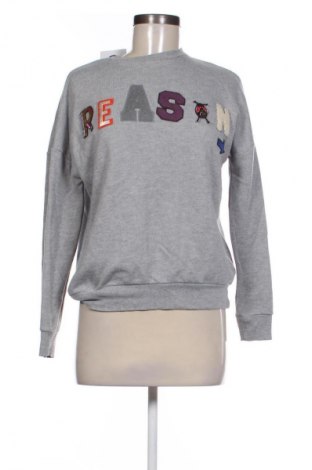 Damen Shirt Pull&Bear, Größe S, Farbe Mehrfarbig, Preis 9,72 €