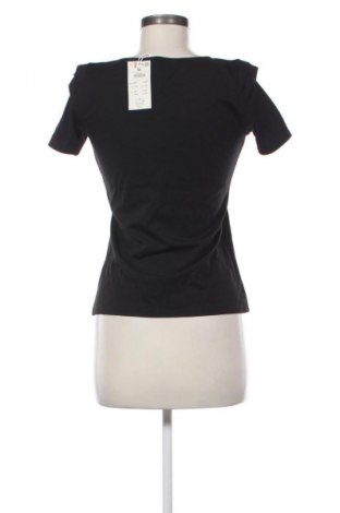 Damen Shirt Reserved, Größe M, Farbe Schwarz, Preis 15,94 €