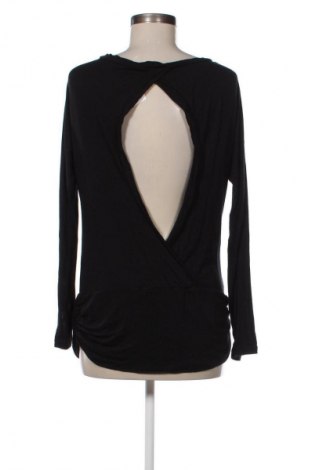 Damen Shirt Risskio, Größe M, Farbe Schwarz, Preis 39,39 €