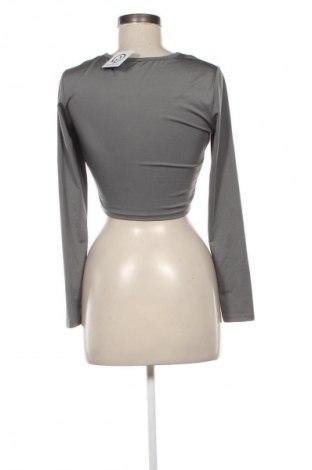 Дамска блуза SHEIN, Размер M, Цвят Сив, Цена 19,04 лв.