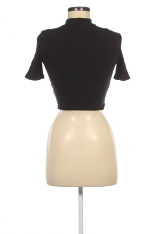 Дамска блуза Sinsay, Размер XS, Цвят Черен, Цена 19,00 лв.