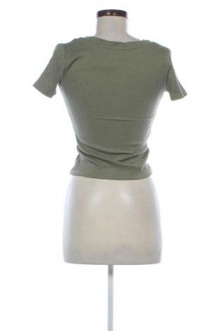 Dámská halenka Stradivarius, Velikost M, Barva Zelená, Cena  241,00 Kč