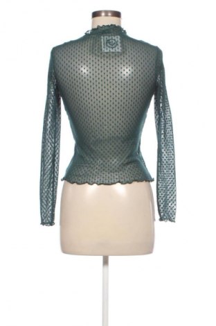 Γυναικεία μπλούζα Stradivarius, Μέγεθος XS, Χρώμα Πράσινο, Τιμή 9,72 €