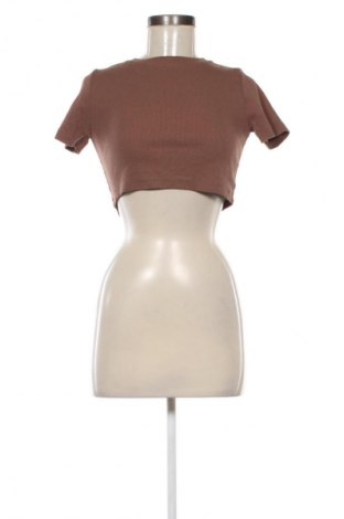 Дамска блуза Trendyol, Размер M, Цвят Кафяв, Цена 62,99 лв.