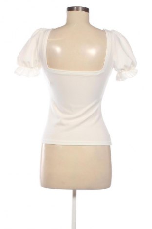 Дамска блуза Unbranded, Размер M, Цвят Бял, Цена 19,99 лв.