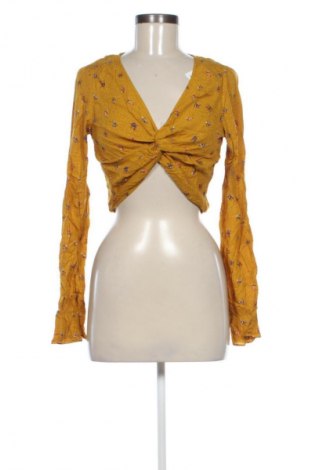 Дамска блуза Unbranded, Размер S, Цвят Многоцветен, Цена 19,00 лв.