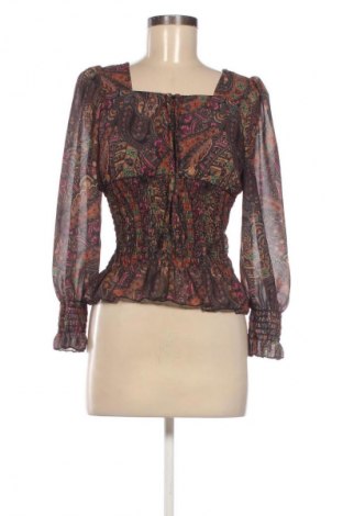 Дамска блуза Unbranded, Размер M, Цвят Многоцветен, Цена 19,00 лв.