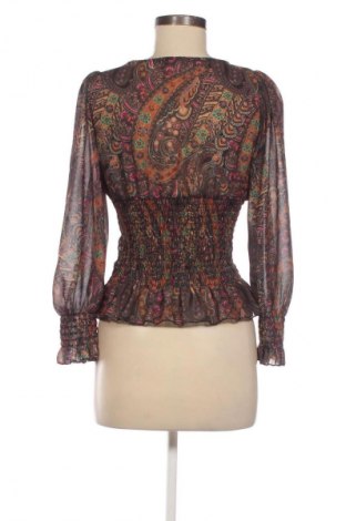 Дамска блуза Unbranded, Размер M, Цвят Многоцветен, Цена 19,00 лв.